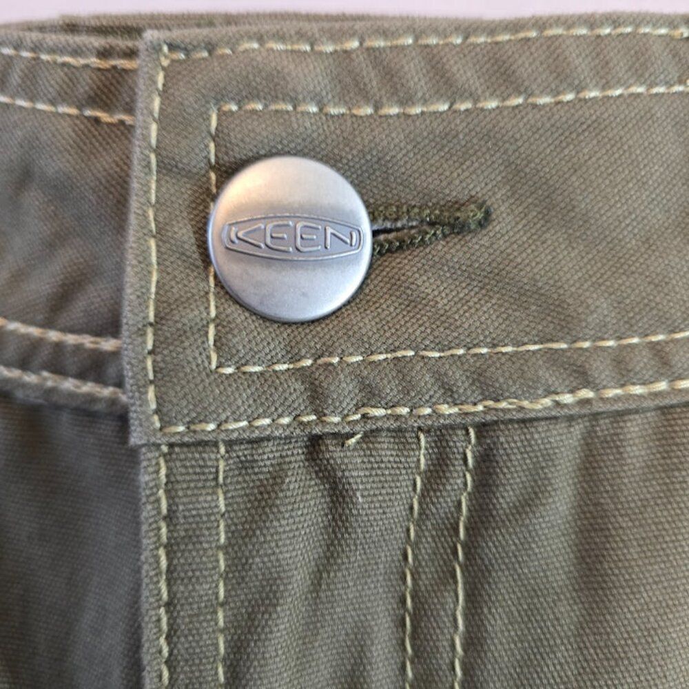KEEN NEWPORT HYBRID HIKING SKIRT SIZE 10 OLIVE PENCIL CARGO OUTDOOR 7 POCKET NWT - Picture 4 of 12